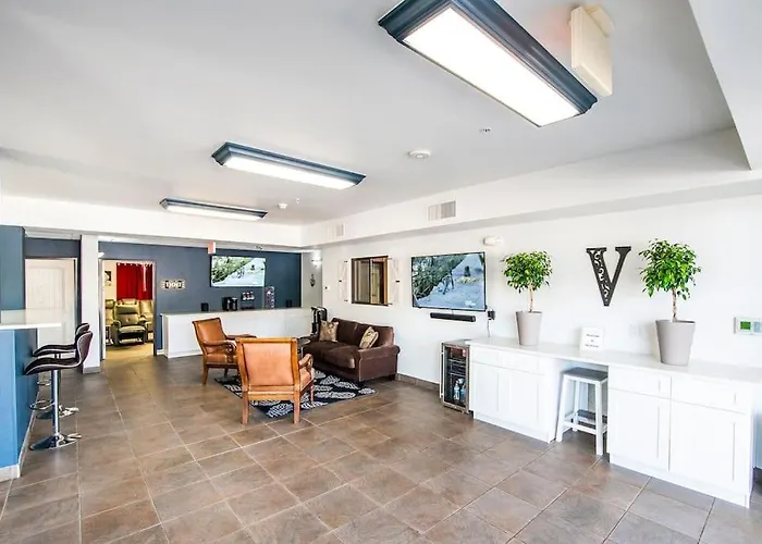 Vistas 115 - Modern Luxury Amenities Sleeps 4 Sierra Vista